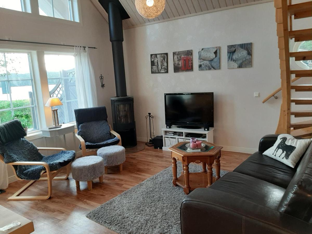 Villa Sjoenaera Ullared Esterno foto